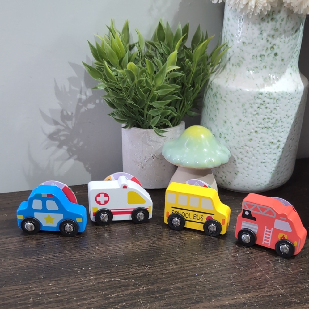 NEW Hape Wooden Cars Toy Vehicle Set *BINK